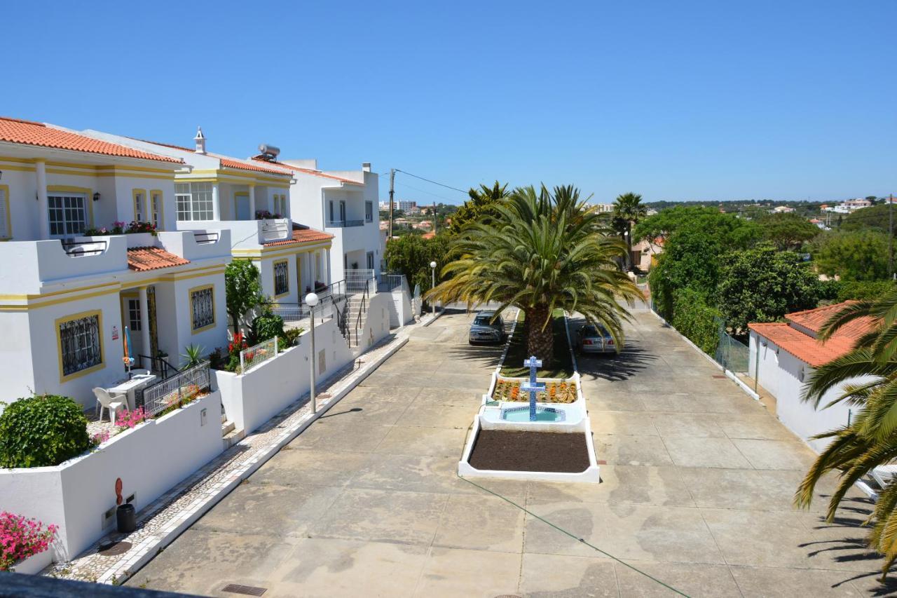 Villa Belinha - Guest House Quarteira Exterior photo
